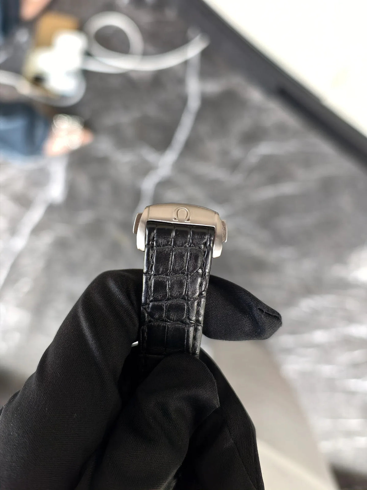 Omega Armbanduhr