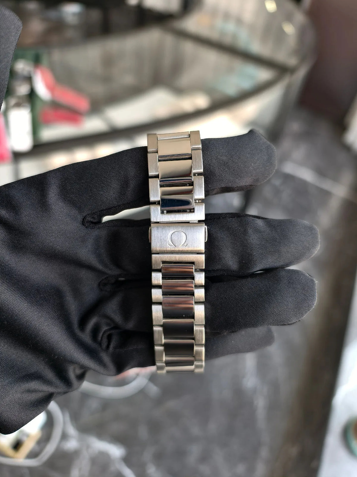 Omega Armbanduhr