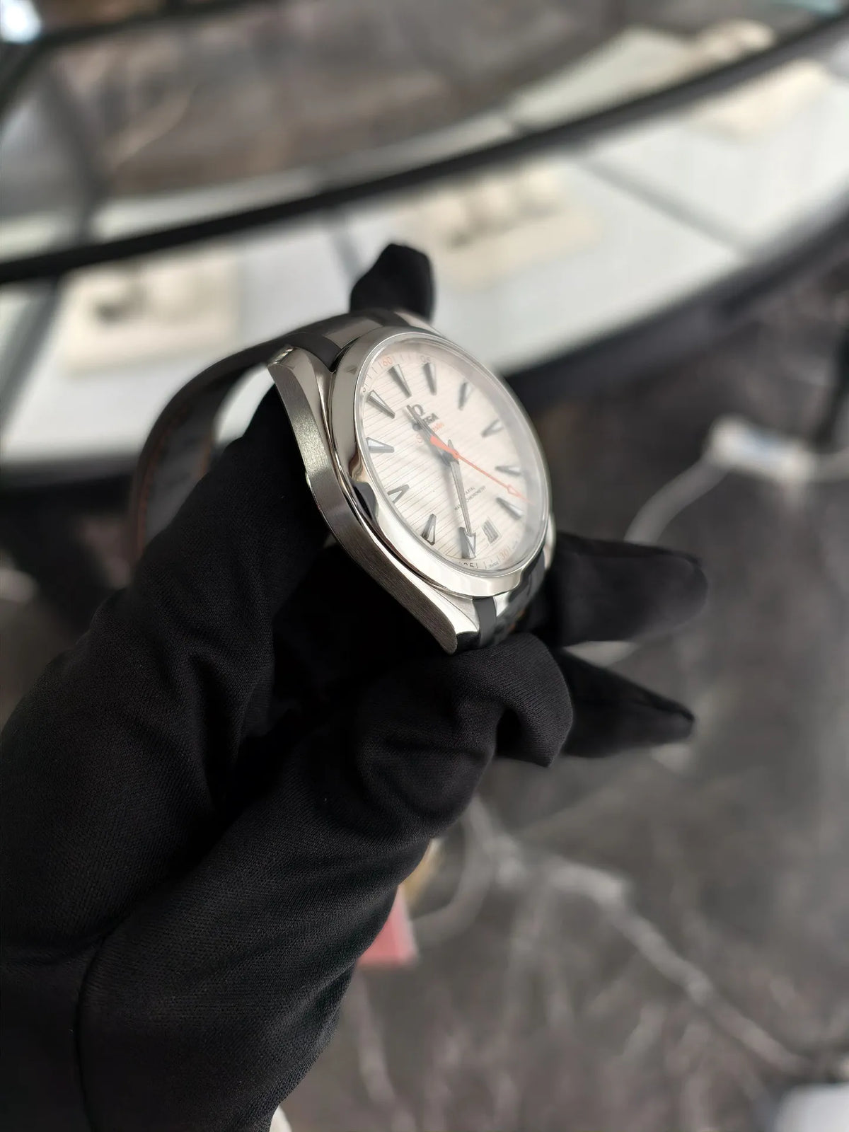 Omega Armbanduhr